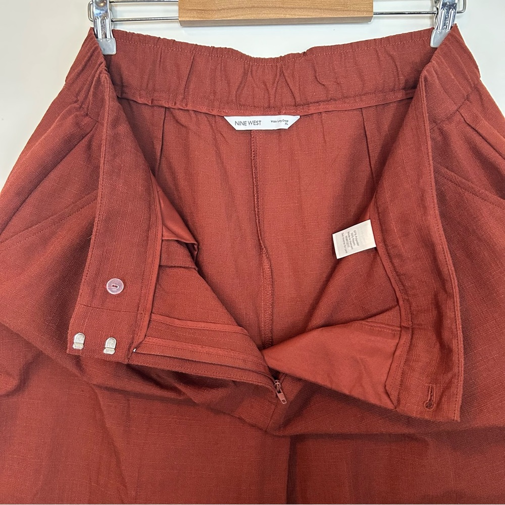 NINE WEST Wide Leg Crop Pants - Picture 3 of 5